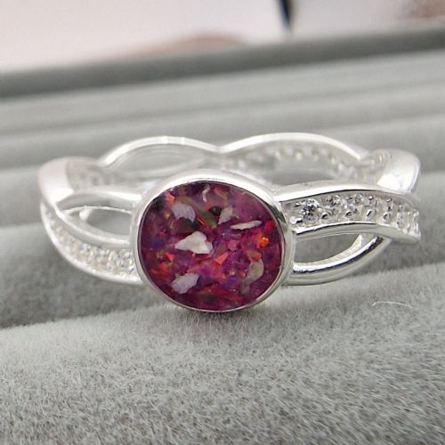 CZ wave band circle ashes ring